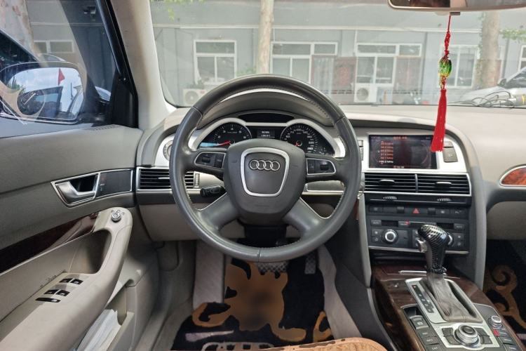 Used Audi A6L 2011 2.0 TFSI Automatic Standard Edition Steering Wheel