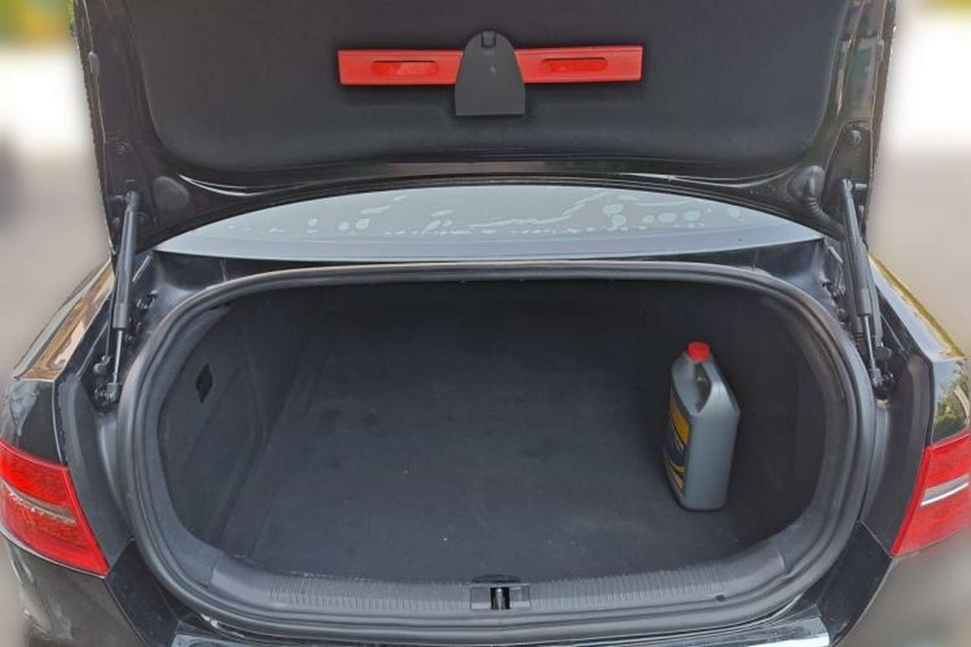 Used Audi A6L 2011 2.4L Comfort Edition Trunk