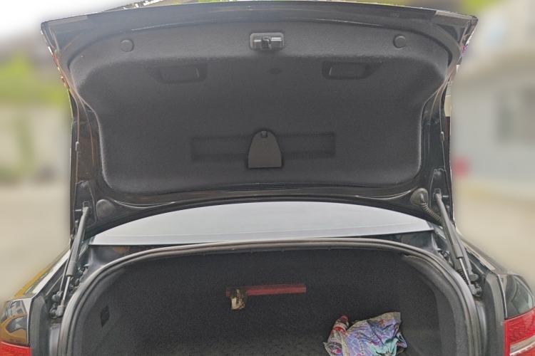 Used Audi A6L 2011 2.4L Technology Edition Trunk