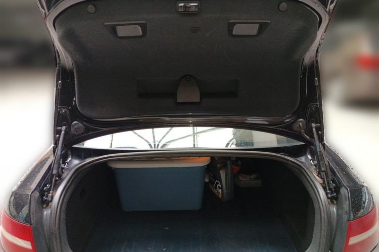 Used Audi A6L 2011 3.0 TFSI quattro Luxury Model Trunk
