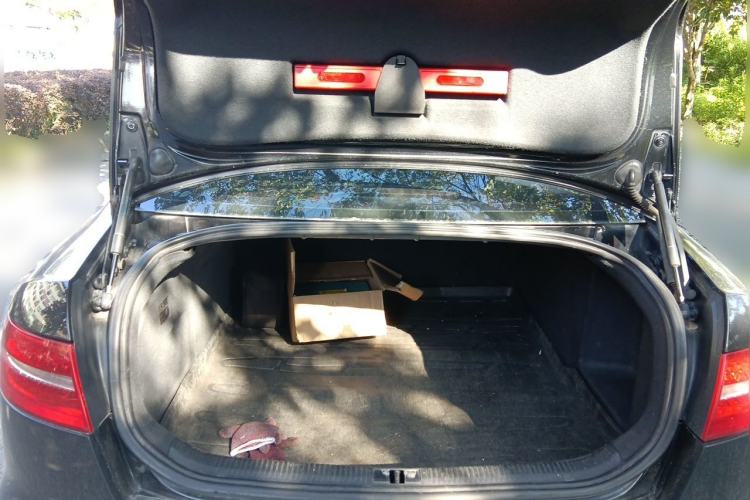 Used Audi A6L 2011 2.4L Technology Edition Trunk