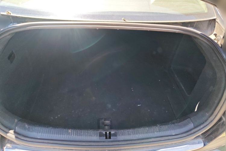 Used Audi A6L 2011 2.0 TFSI automatic Comfort trim Trunk
