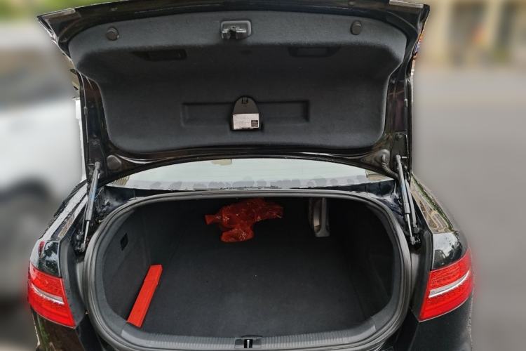 Used Audi A6L 2011 2.4L Luxury Edition Trunk