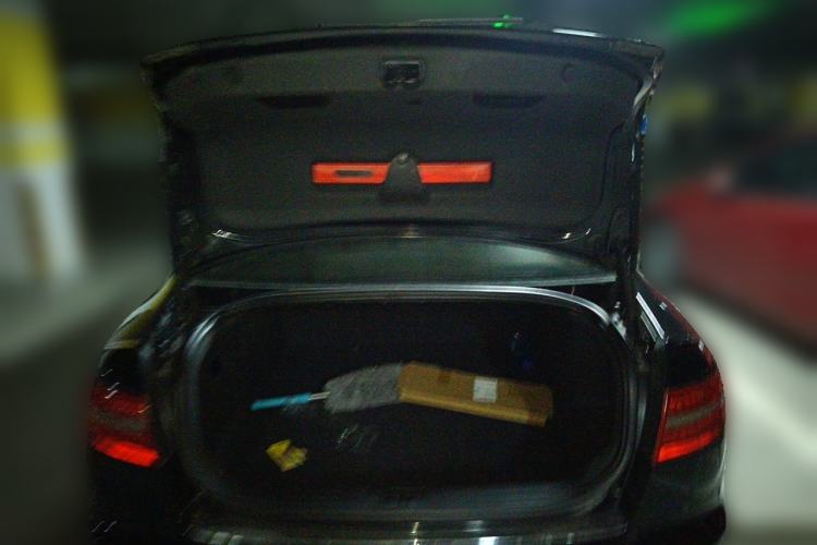 Used Audi A6L 2011 2.4L Technology Edition Trunk