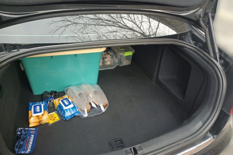 Used Audi A6L 2011 2.0 TFSI automatic Comfort trim Trunk