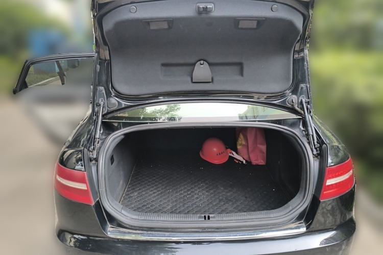Used Audi A6L 2011 2.0 TFSI Automatic Standard Edition Trunk