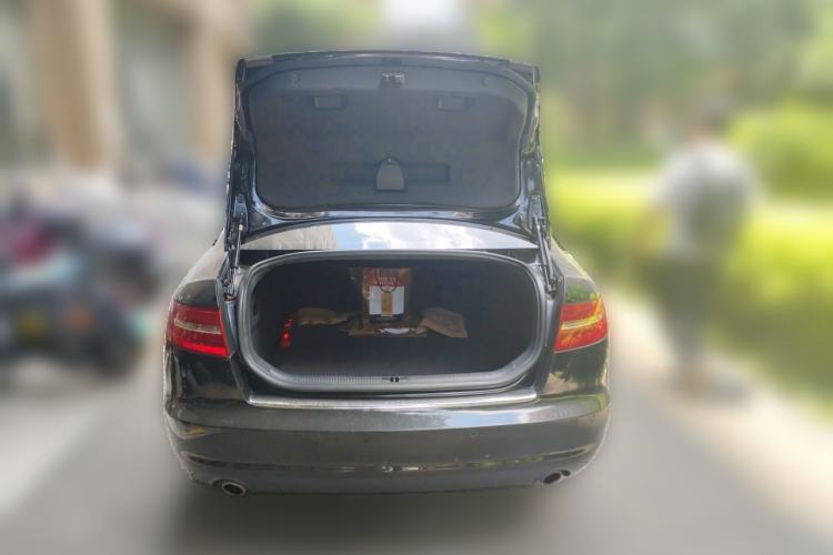 Used Audi A6L 2011 2.4L Technology Edition Trunk