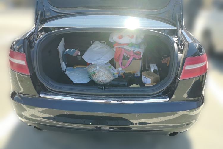Used Audi A6L 2011 2.4L Comfort Edition Trunk