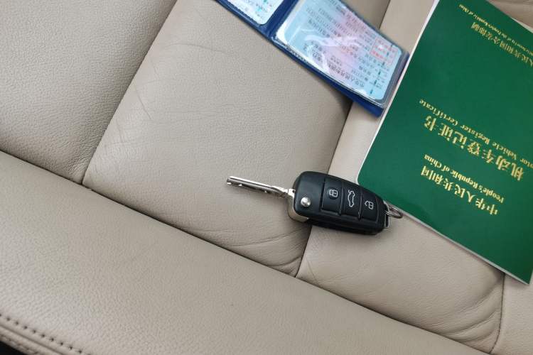 Used Audi A6L 2011 2.7 TDI Comfort Model Vehicle Key