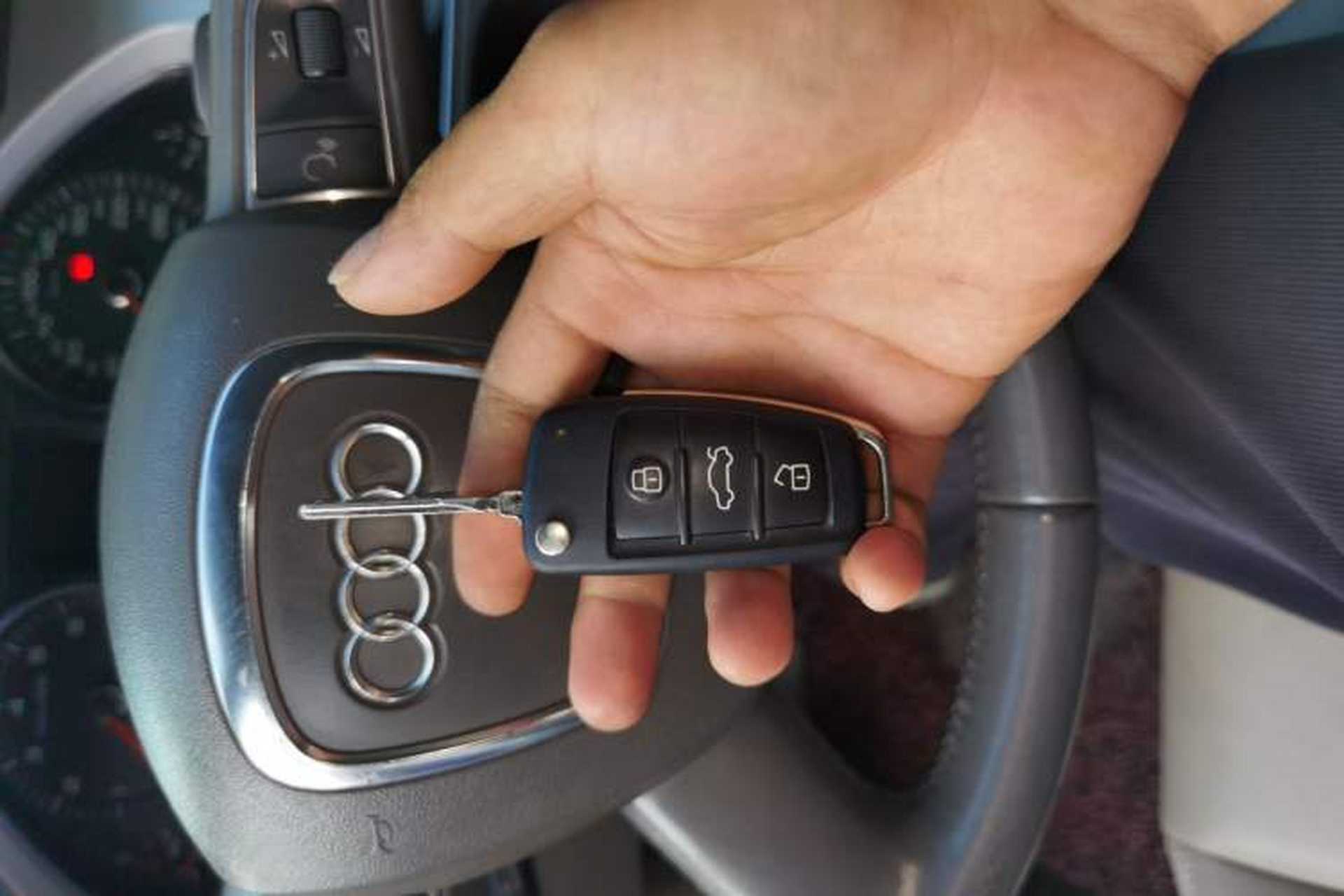 Used Audi A6L 2011 2.0 TFSI Automatic Standard Edition Vehicle Key