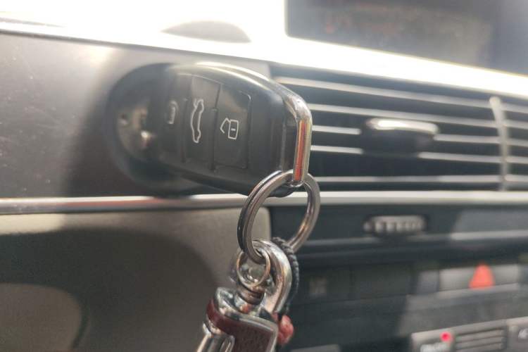 Used Audi A6L 2011 2.0 TFSI Automatic Standard Edition Vehicle Key