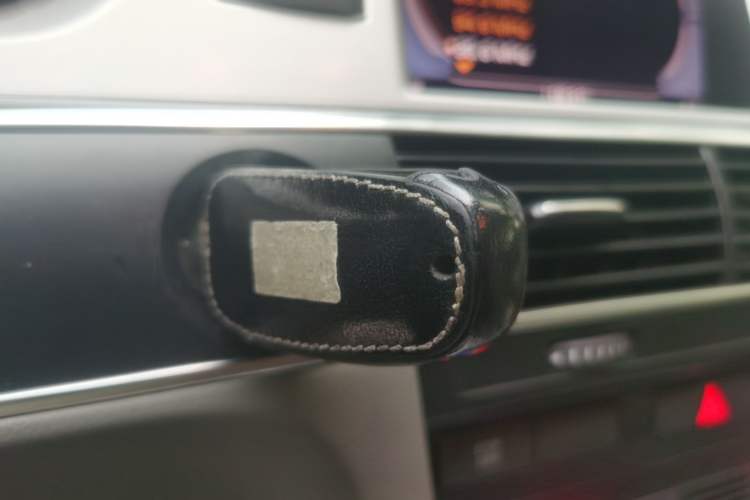 Used Audi A6L 2011 2.0 TFSI Automatic Standard Edition Vehicle Key