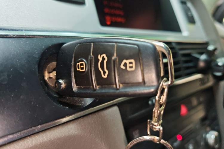 Used Audi A6L 2011 2.4L Technology Edition Vehicle Key