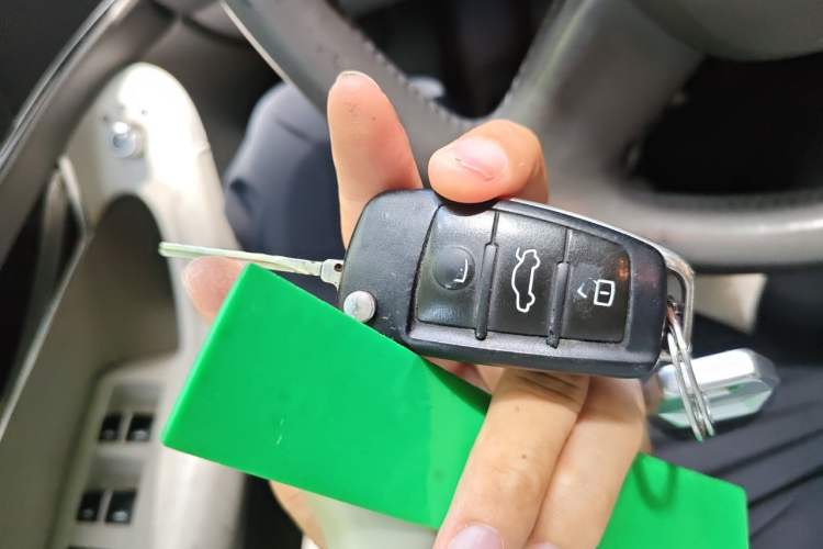 Used Audi A6L 2011 2.4L Technology Edition Vehicle Key