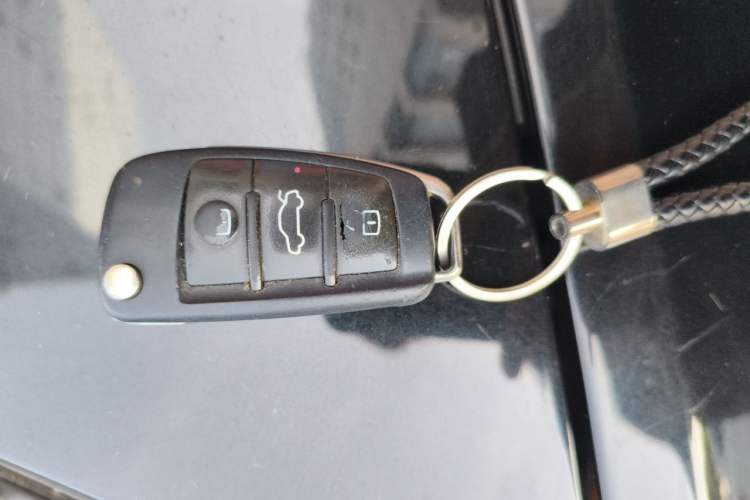 Used Audi A6L 2011 2.0 TFSI Automatic Standard Edition Vehicle Key