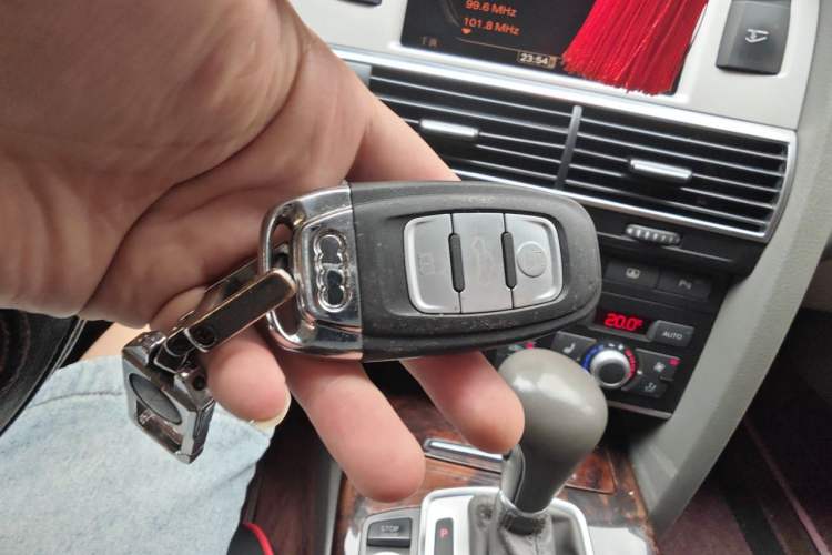 Used Audi A6L 2011 2.4L Comfort Edition Vehicle Key