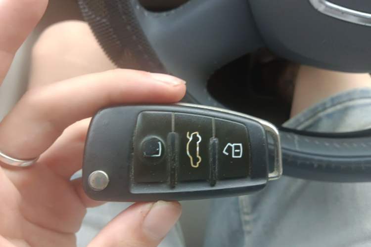 Used Audi A6L 2011 2.8 FSI Comfort Model Vehicle Key