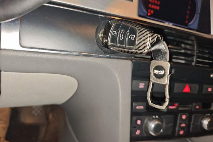 Used Audi A6L 2011 2.0 TFSI Automatic Standard Edition Vehicle Key