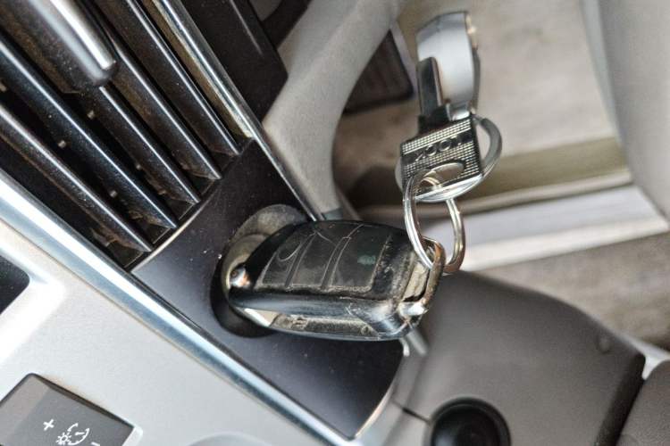 Used Audi A6L 2011 2.4L Technology Edition Vehicle Key