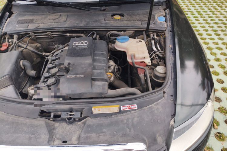 Used Audi A6L 2011 2.0 TFSI Automatic Standard Edition Engine Bay Left