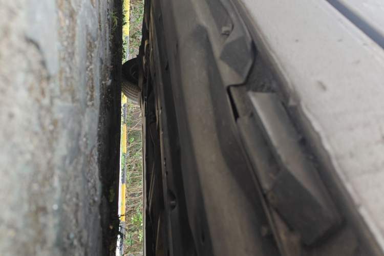Used Audi A6L 2011 2.0 TFSI Automatic Standard Edition Chassis Front Right