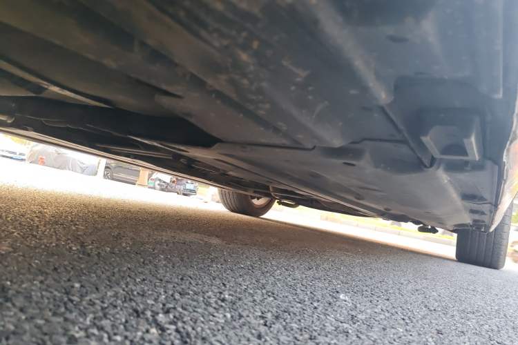 Used Audi A6L 2011 2.8 FSI Comfort Model Chassis Rear Right