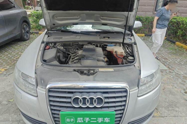 Used Audi A6L 2011 2.0 TFSI Automatic Standard Edition Engine Bay