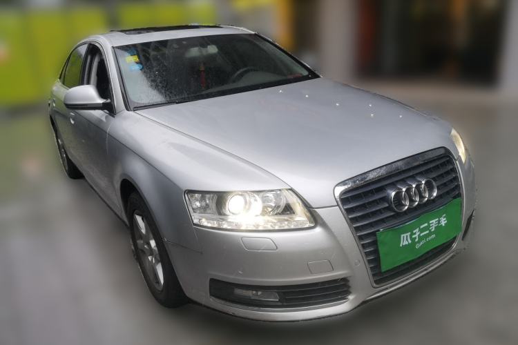 Used Audi A6L 2011 2.0 TFSI Automatic Standard Edition Front Right 45 Deg