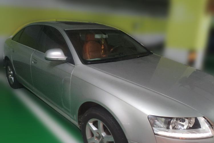 Used Audi A6L 2011 2.0 TFSI Automatic Standard Edition Front Right 45 Deg