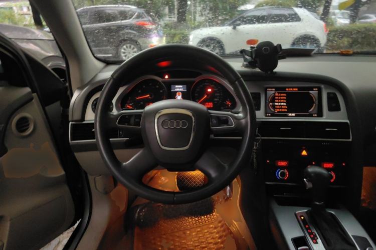 Used Audi A6L 2011 2.0 TFSI Automatic Standard Edition Steering Wheel