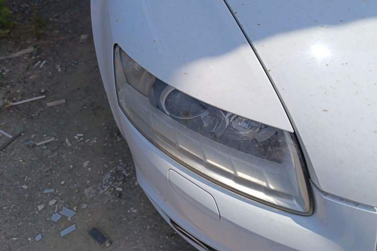 Used Audi A6L 2011 2.4L Comfort Edition Right Front Headlight