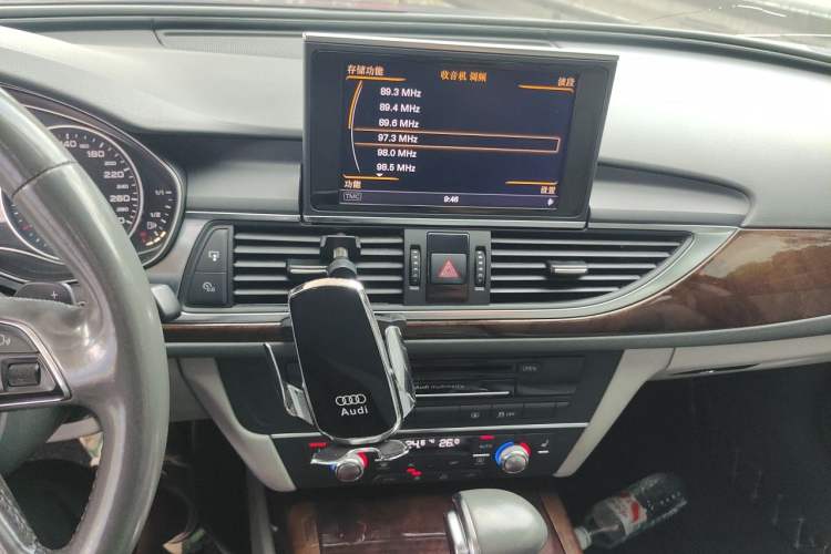Used Audi A6L 2012 30 FSI Comfort Model Audio And AC Panel