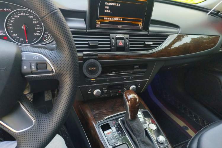 Used Audi A6L 2012 30 FSI Comfort Model Audio And AC Panel