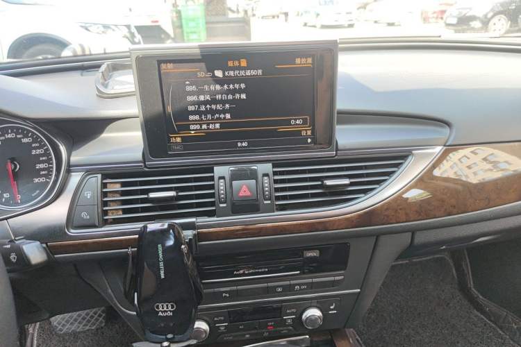 Used Audi A6L 2012 30 FSI Comfort Model Audio And AC Panel