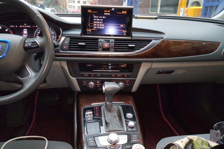 Used Audi A6L 2012 30 FSI Technology Edition Audio And AC Panel