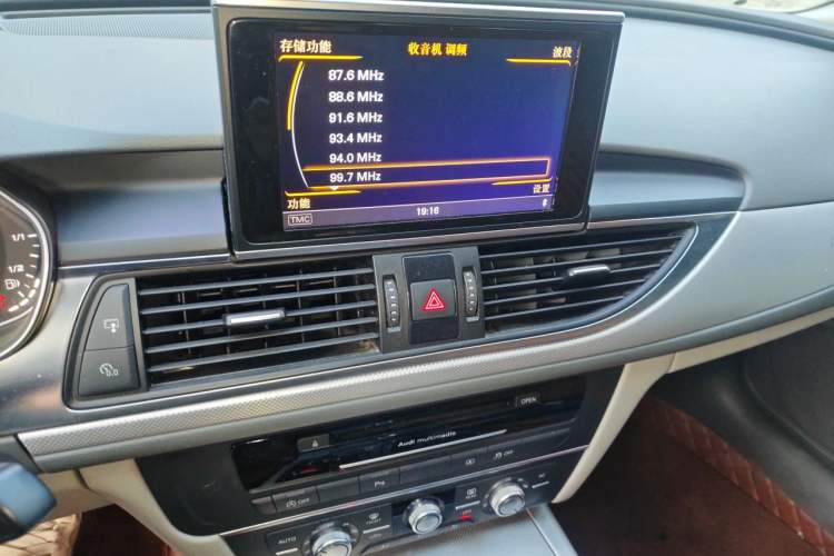 Used Audi A6L 2012 TFSI Standard Model Audio And AC Panel