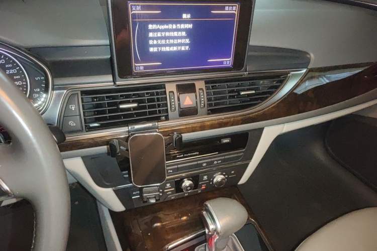 Used Audi A6L 2012 TFSI Standard Model Audio And AC Panel
