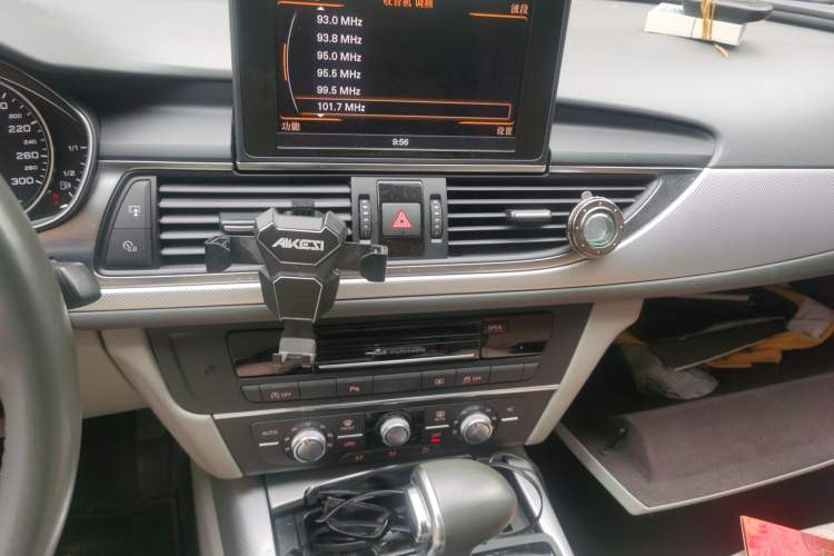 Used Audi A6L 2012 TFSI Standard Model Audio And AC Panel