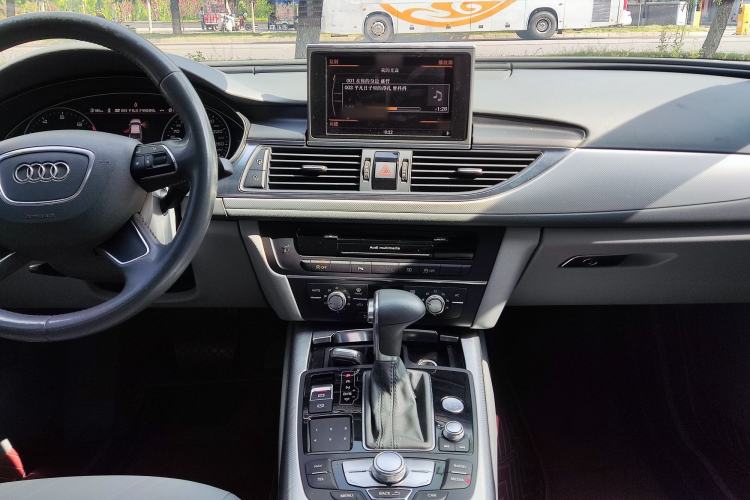 Used Audi A6L 2012 30 FSI Technology Edition Audio And AC Panel