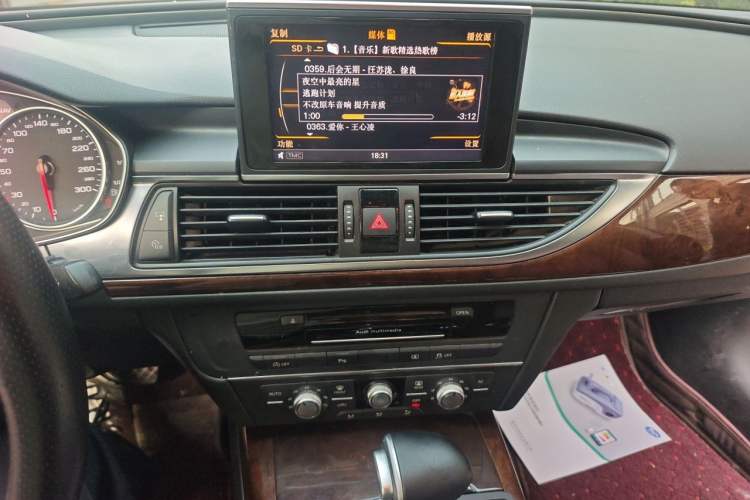 Used Audi A6L 2012 30 FSI Technology Edition Audio And AC Panel