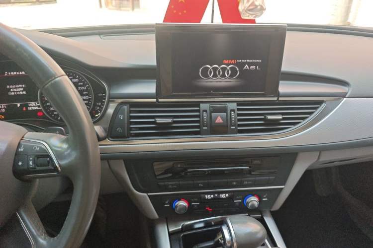 Used Audi A6L 2012 TFSI Comfort Model Audio And AC Panel