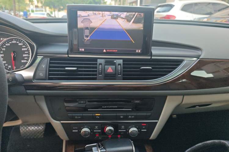 Used Audi A6L 2012 TFSI Standard Model Audio And AC Panel