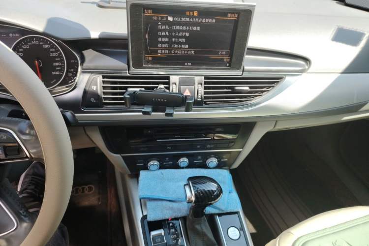 Used Audi A6L 2012 TFSI Standard Model Audio And AC Panel