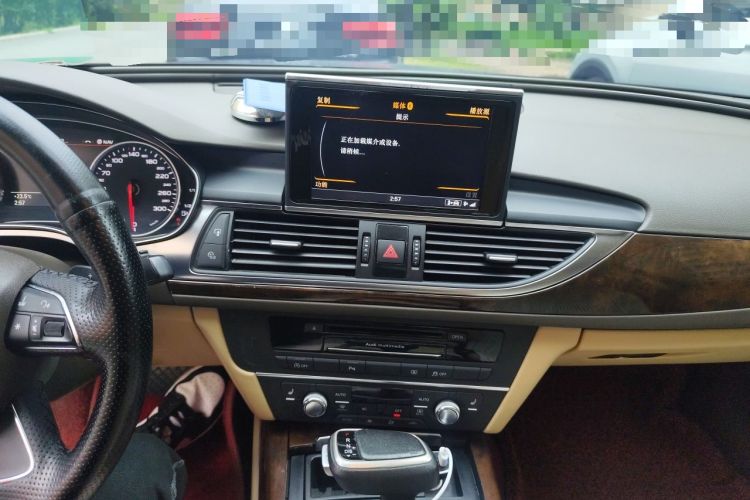 Used Audi A6L 2012 30 FSI Luxury Model Audio And AC Panel