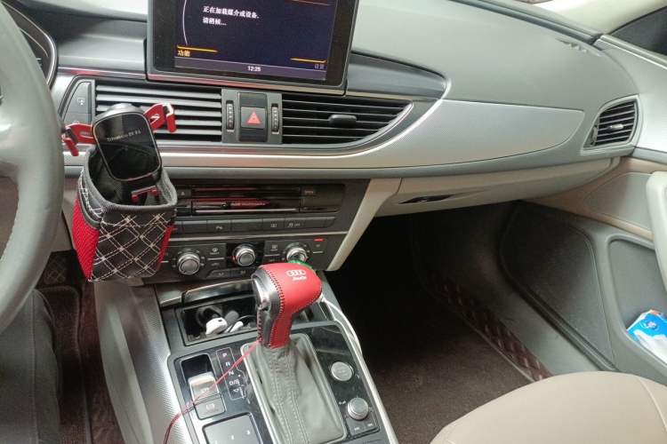Used Audi A6L 2012 TFSI Standard Model Audio And AC Panel