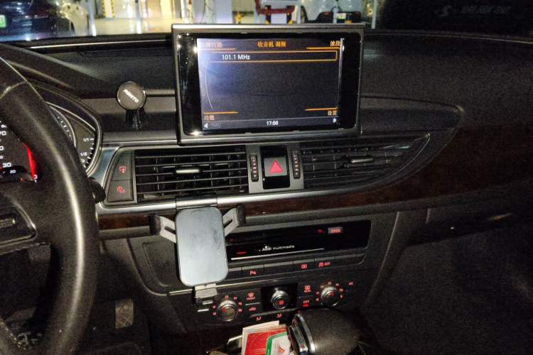 Used Audi A6L 2012 TFSI Standard Model Audio And AC Panel