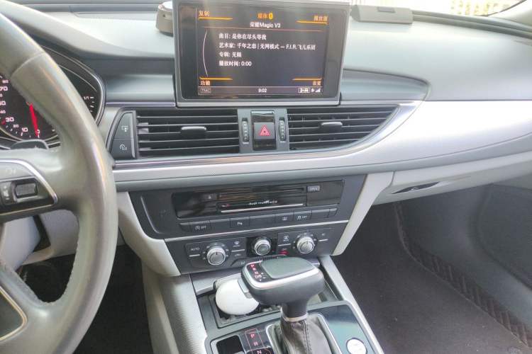 Used Audi A6L 2012 TFSI Standard Model Audio And AC Panel