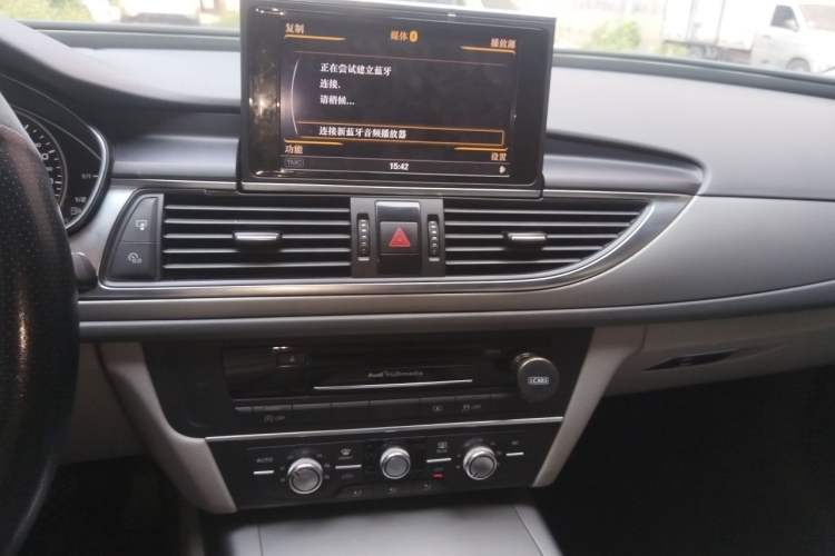 Used Audi A6L 2012 TFSI Manual Base Model Audio And AC Panel