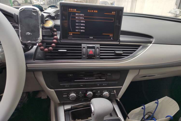 Used Audi A6L 2012 TFSI Standard Model Audio And AC Panel