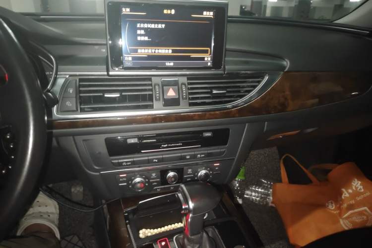 Used Audi A6L 2012 TFSI Standard Model Audio And AC Panel